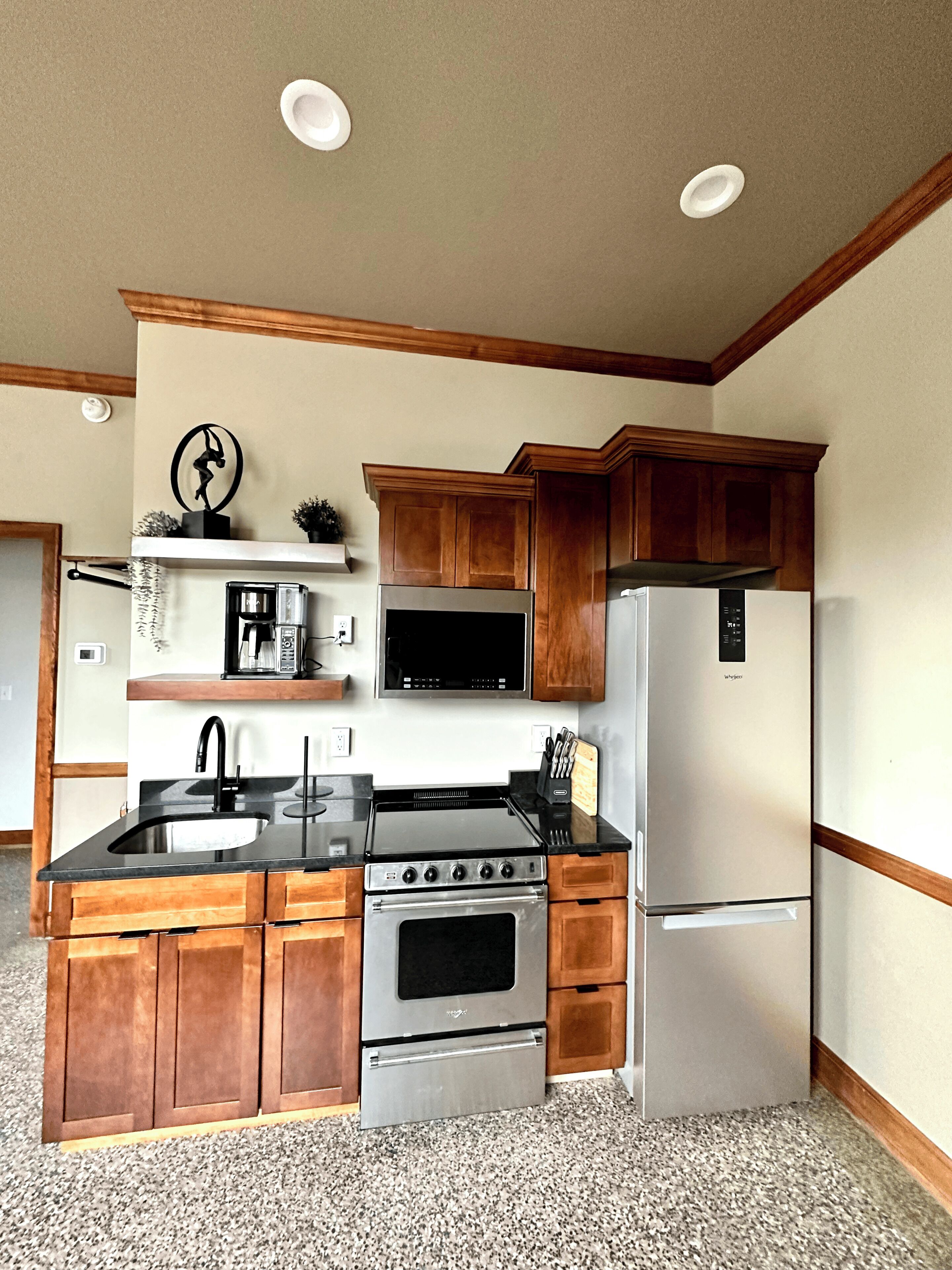 The Lodge- Lombardi Suite