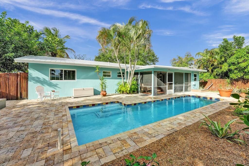 Tequesta Getaway w/pool - near beach and restaurants