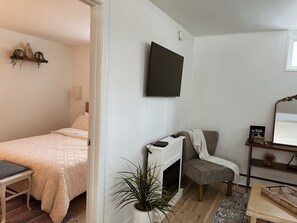 1 bedroom, iron/ironing board, bed sheets