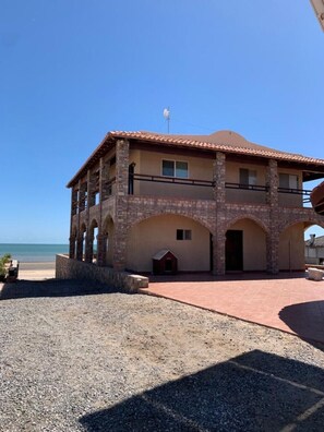 Exterior - Beachfront House on Beautiful Laguna Percebu Beach (San Felipe)