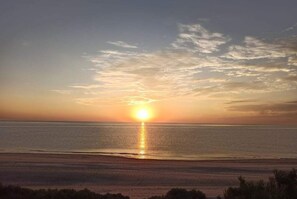 On the beach, sun-loungers - Beachfront House on Beautiful Laguna Percebu Beach (San Felipe)