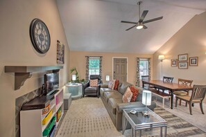 TV, DVD player, books, video library