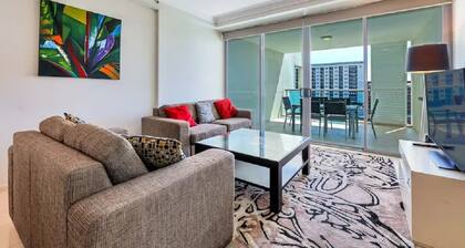 Stunning Esplanade City Stay