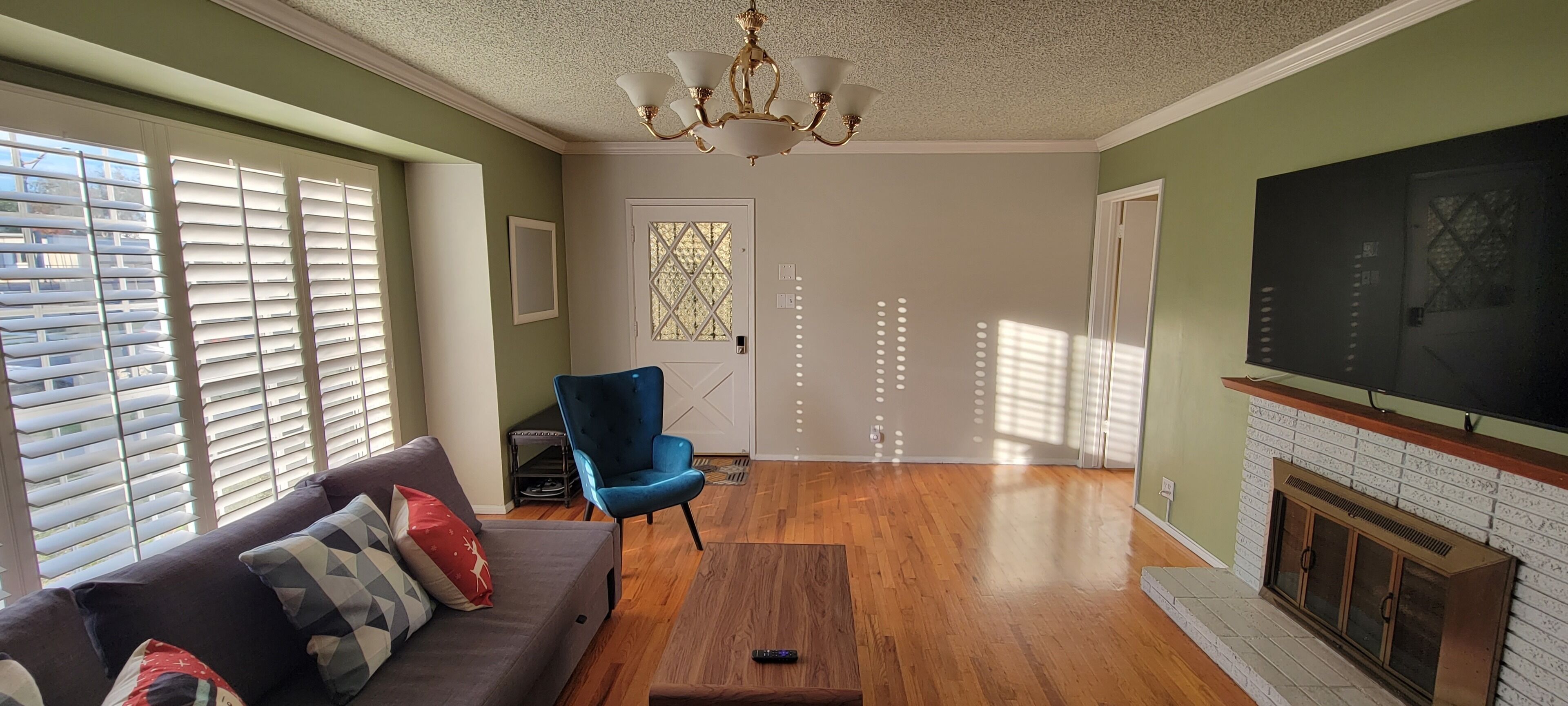 Beautiful and Spacious 3BR House in Alhambra