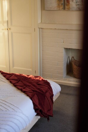3 Schlafzimmer, Reisekinderbett, WLAN, Bettwäsche