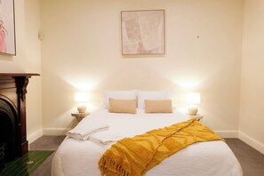 3 Schlafzimmer, Reisekinderbett, WLAN, Bettwäsche