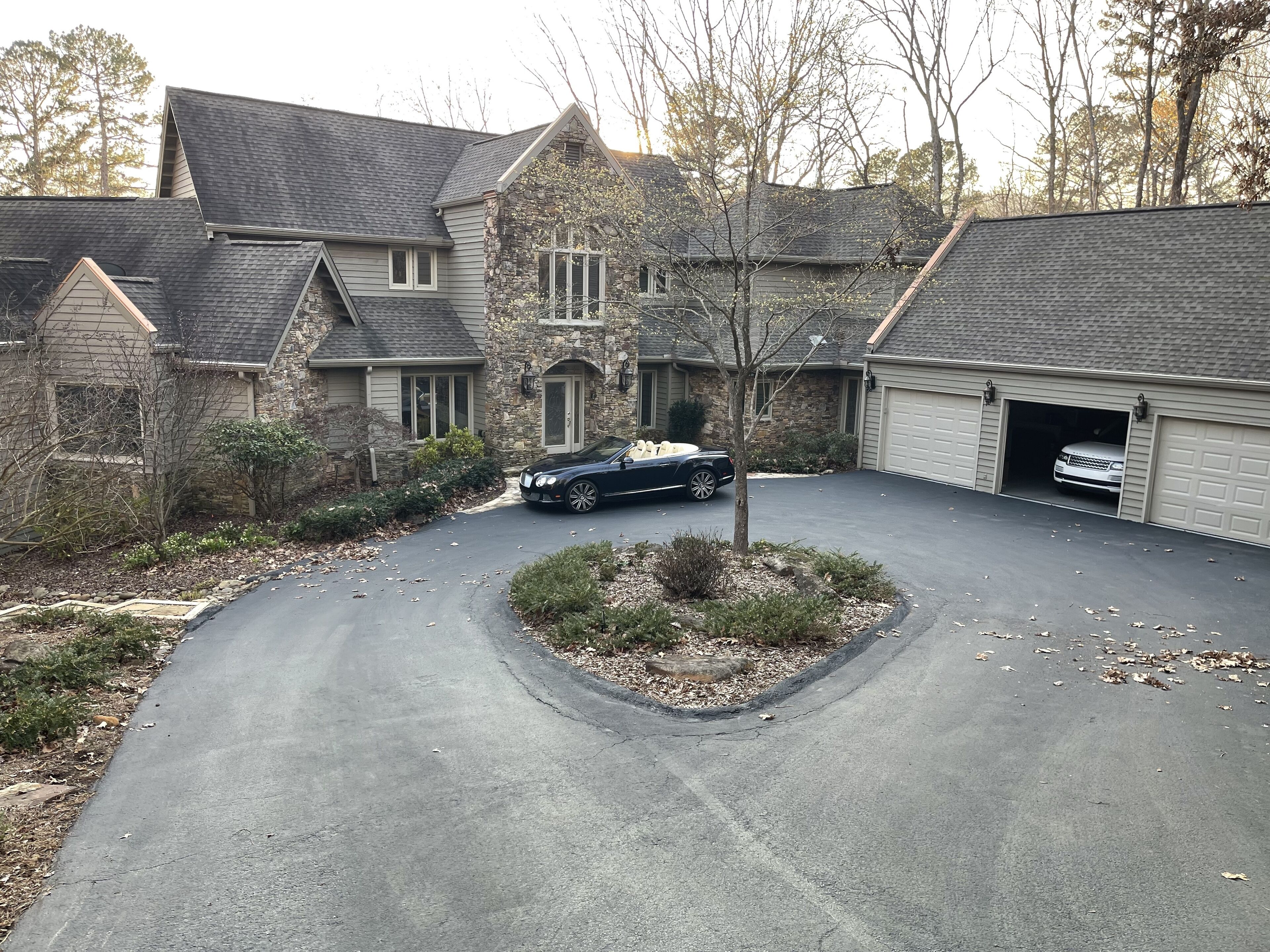 Lake Paradise, 5 Bedroom, 6 Bath,...sleeps 12, 1 hour from Atlanta!