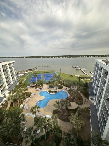 Cozy Condo at Gulf Shores Surf and Racquet Club Unit 906A