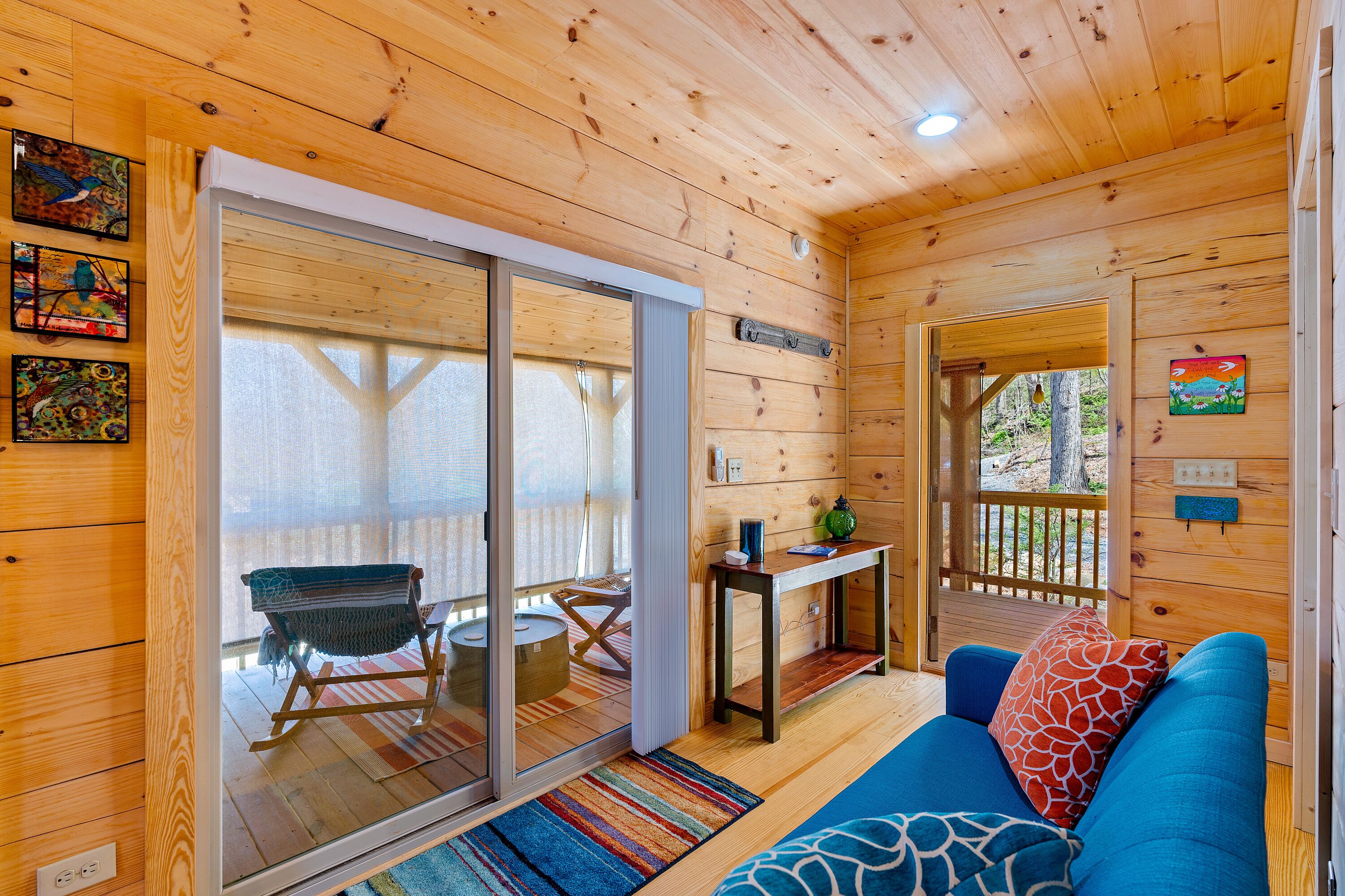 TV connectée, cheminée