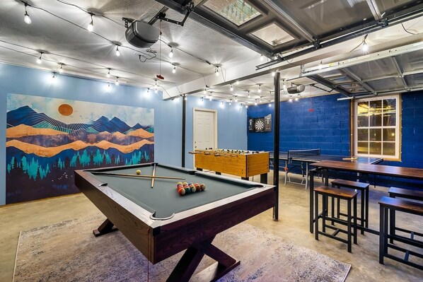 Game room - Beautiful Smokeys Cabin! Mtn Views · Hot Tub · Game Room · Fire Pit · Coffee Bar (Sevierville)