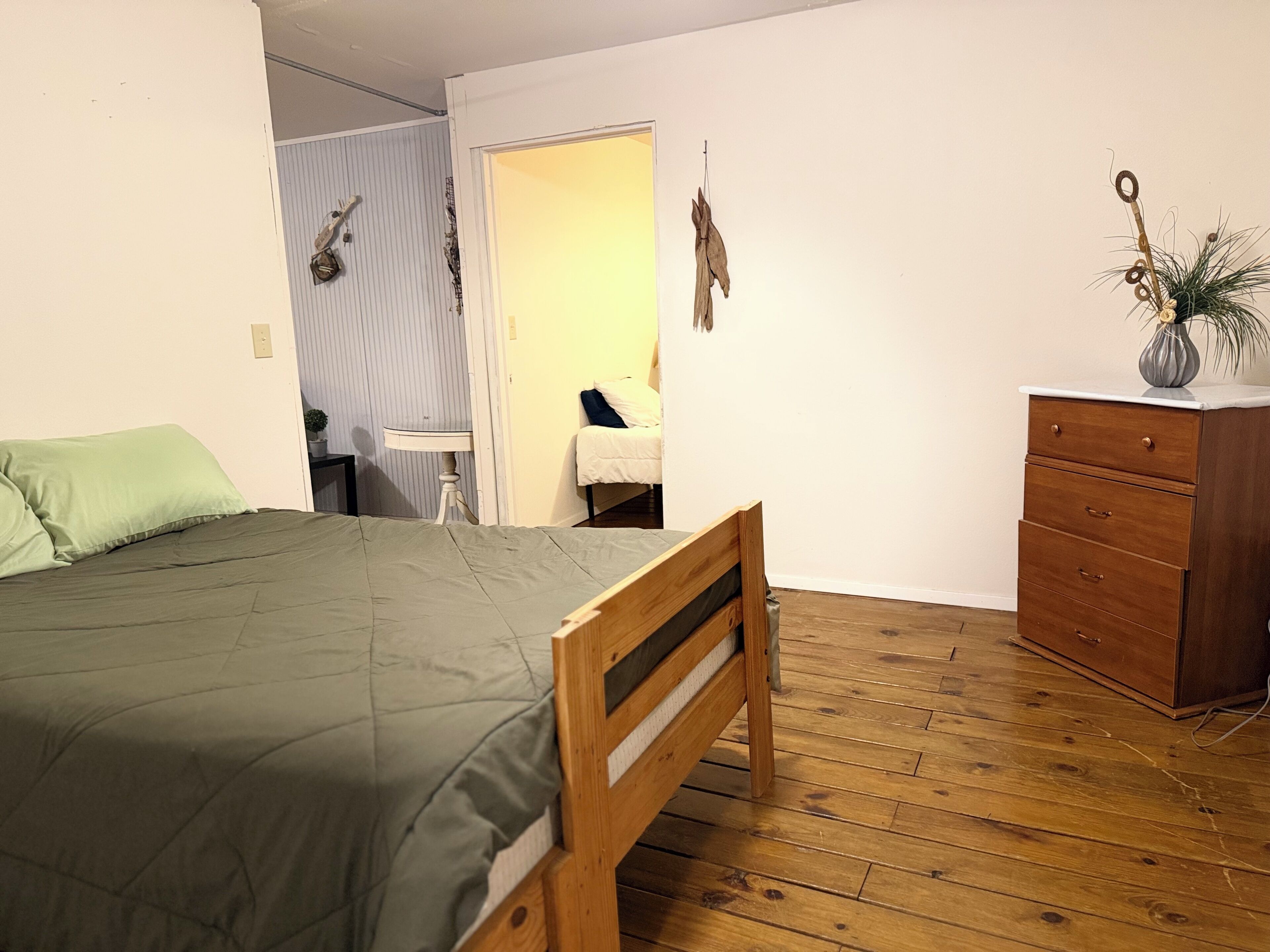 4 bedrooms, free WiFi, bed sheets