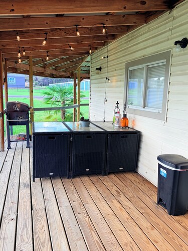 CAMP BY PENDLETON BRIDGE, TOLEDO BEND LAKE AND TEXAS SRA PARK AND BOAT LAUNCH