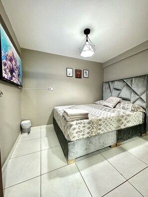 1 bedroom, free WiFi, bed sheets