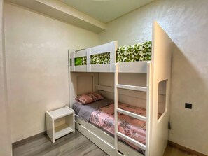 2 bedrooms, desk, iron/ironing board, travel cot