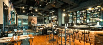 MaxOneHotels Premier Melawai  