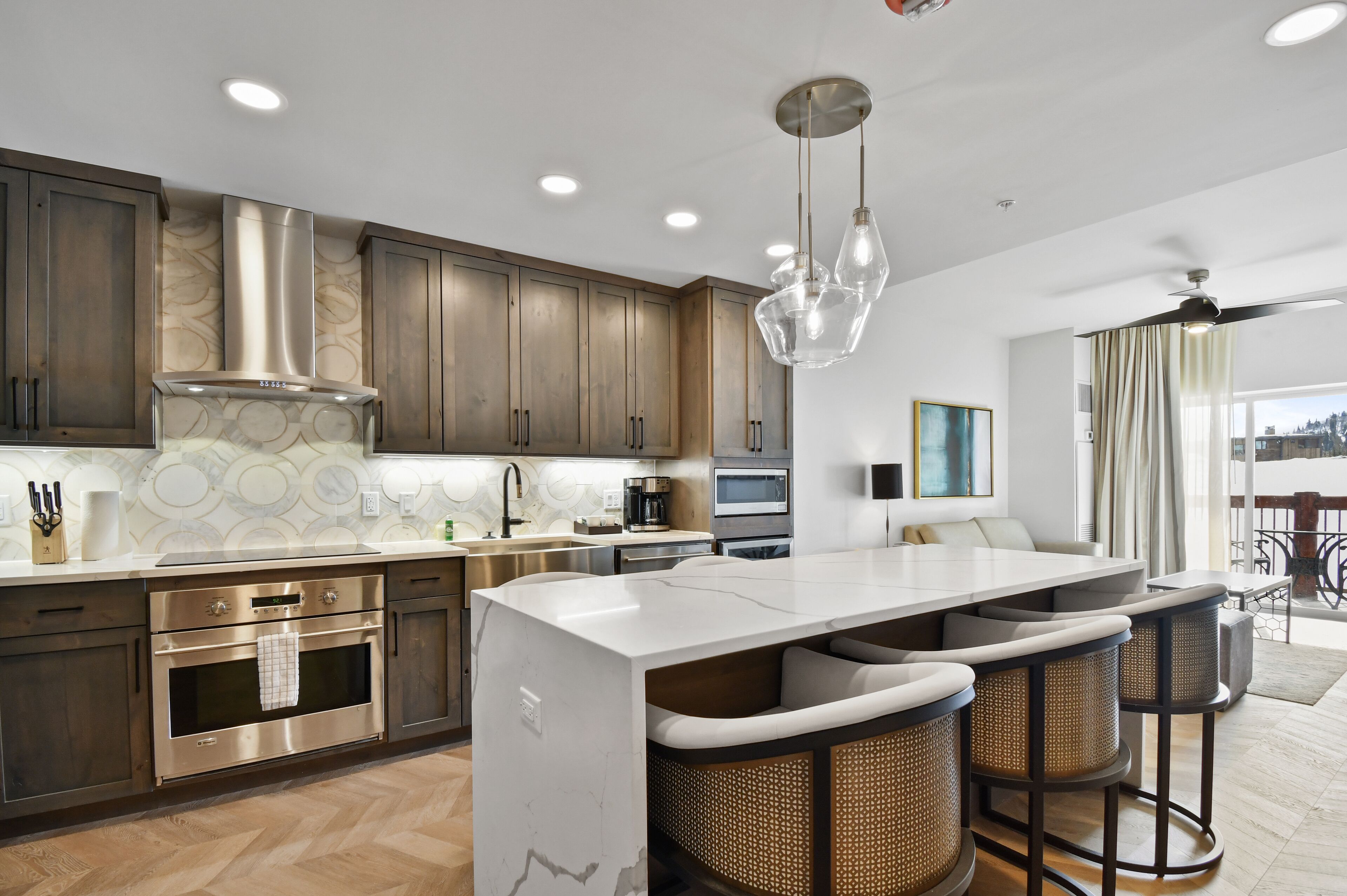 Ski in/out at Westgate, Remodeled 1BR, Resort amenities, Mutiple Pools, Spa, and Restaurant 4406