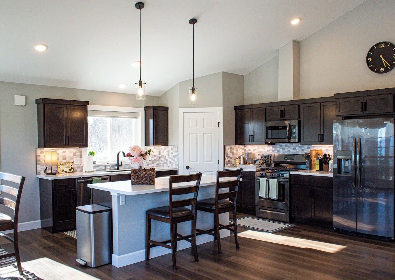 Refrigerador, microondas, horno, placa de cocina