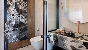 Deluxe Double Room, Non Smoking, Jetted Tub | Bathroom | Shower, rainfall showerhead, hair dryer, bathrobes - Amphitrite hotel (Chania)
