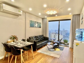 Departamento familiar | Sala de estar | Smart TV de 42 pulgadas con canales por cable y televisión