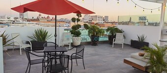 Large Apartment <br>3 Bedroom / 3 bathrooms very comfortable and good location. 