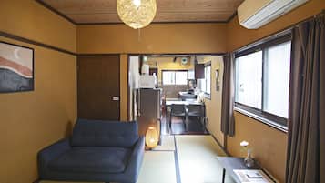 Classic House | Living area
