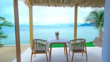 Private Beachfront Villa (112) | Näkymä parvekkeelta