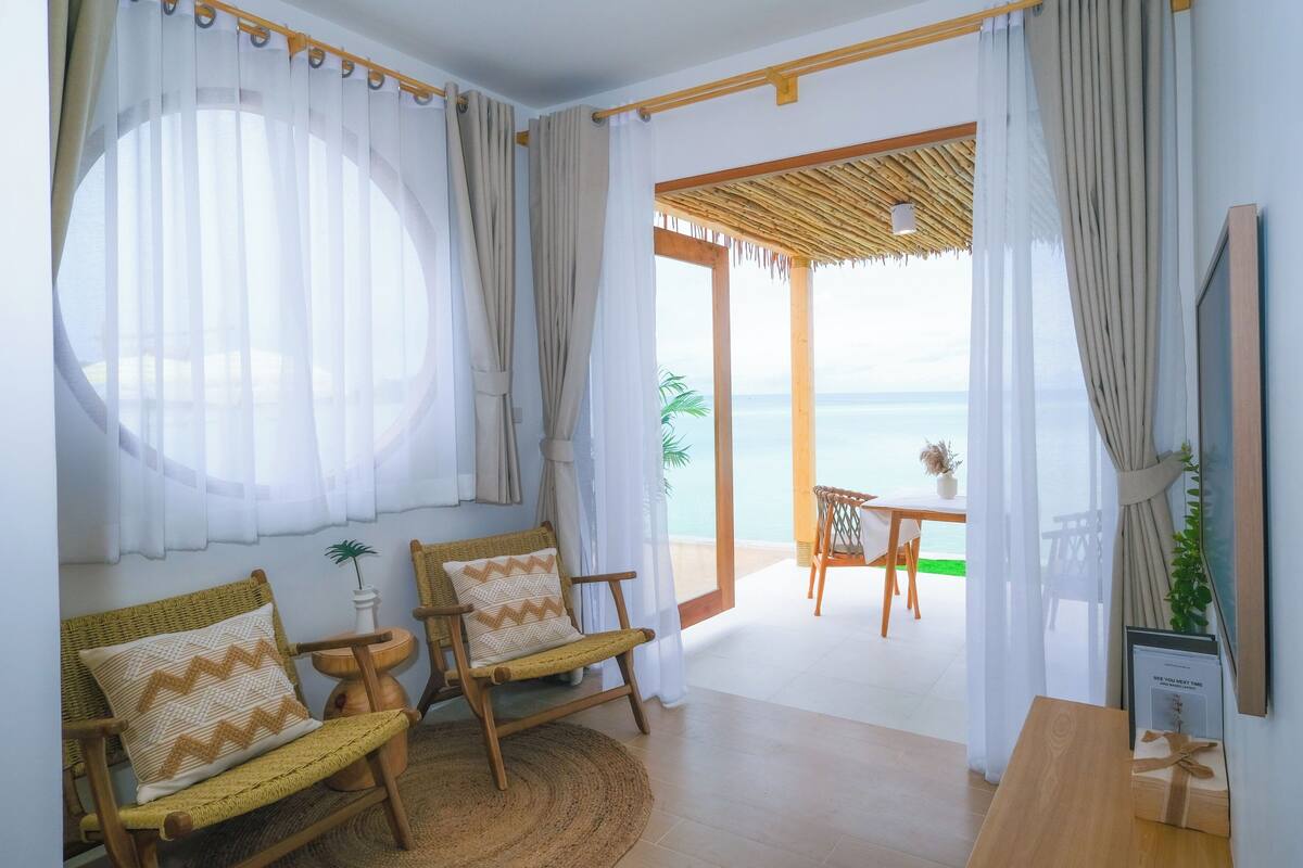 Private Beachfront Villa (112) | 沙滩/海景