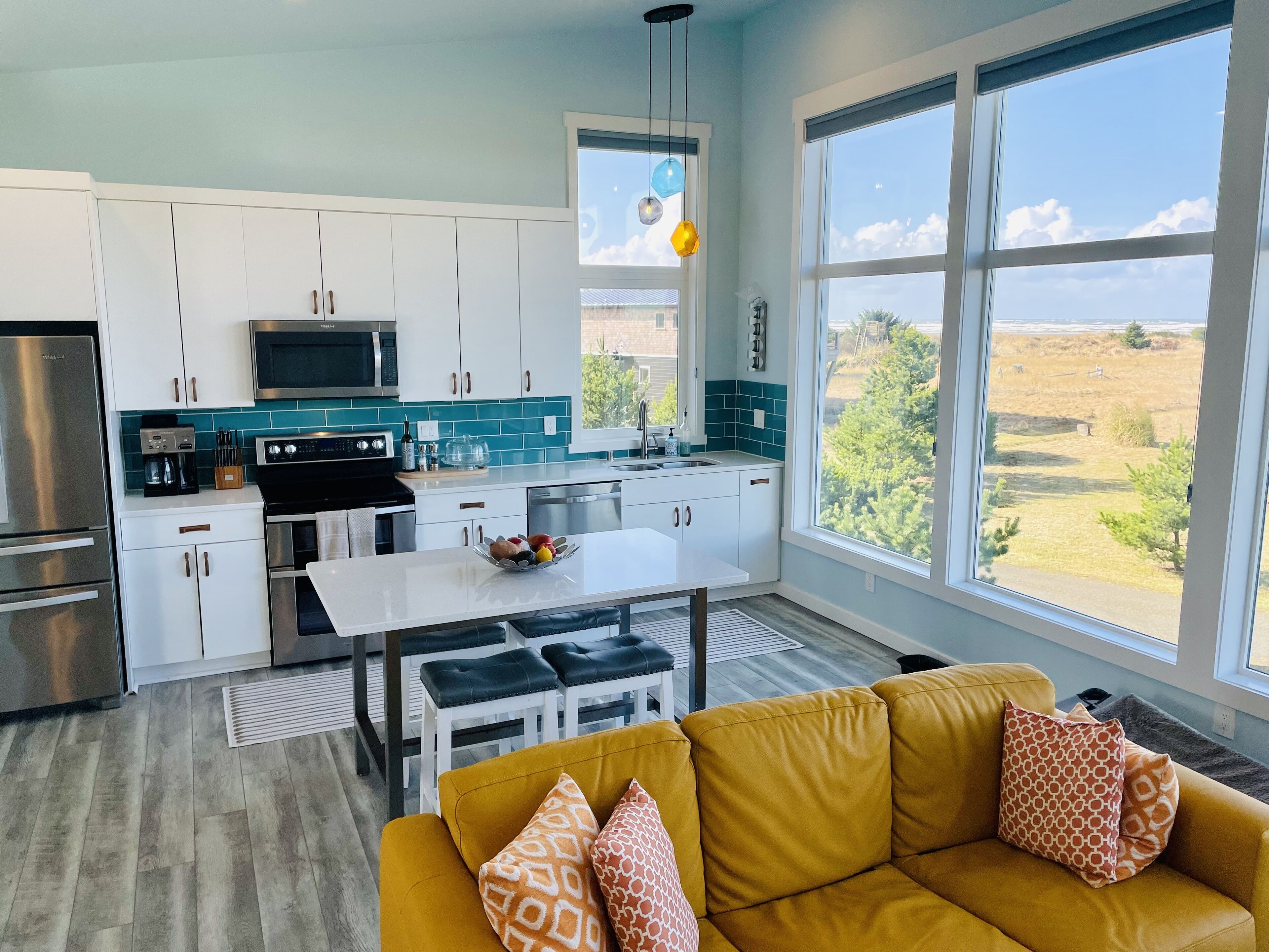 Sunsets, Ocean Views + Beach Path!