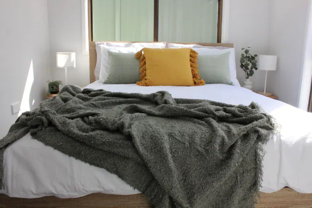 4 slaapkamers, een strijkplank/strijkijzer, wifi, beddengoed