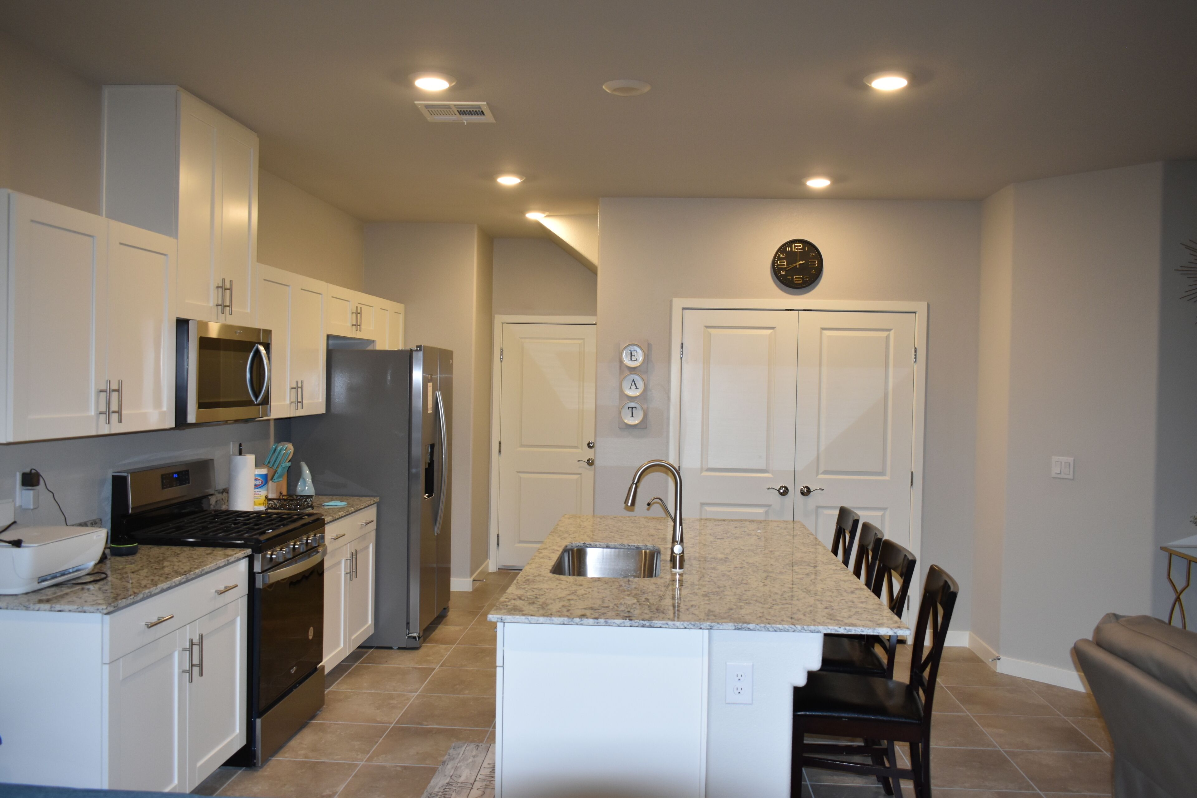 Newly built Family-Friendly 4BR House in 2022, Close to the Airport and Strip