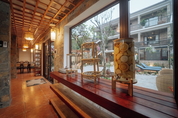 Free daily local cuisine breakfast