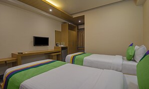 Habitación doble Deluxe | Escritorio