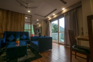 Télévision LED de 34 pouces avec chaînes numériques, télévision