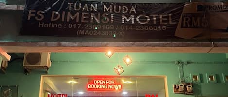 Fachada da propriedade