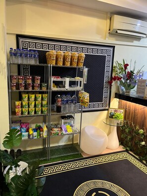 Reception - OYO 90762 Fs Dimensi Hotel (Alor Gajah)