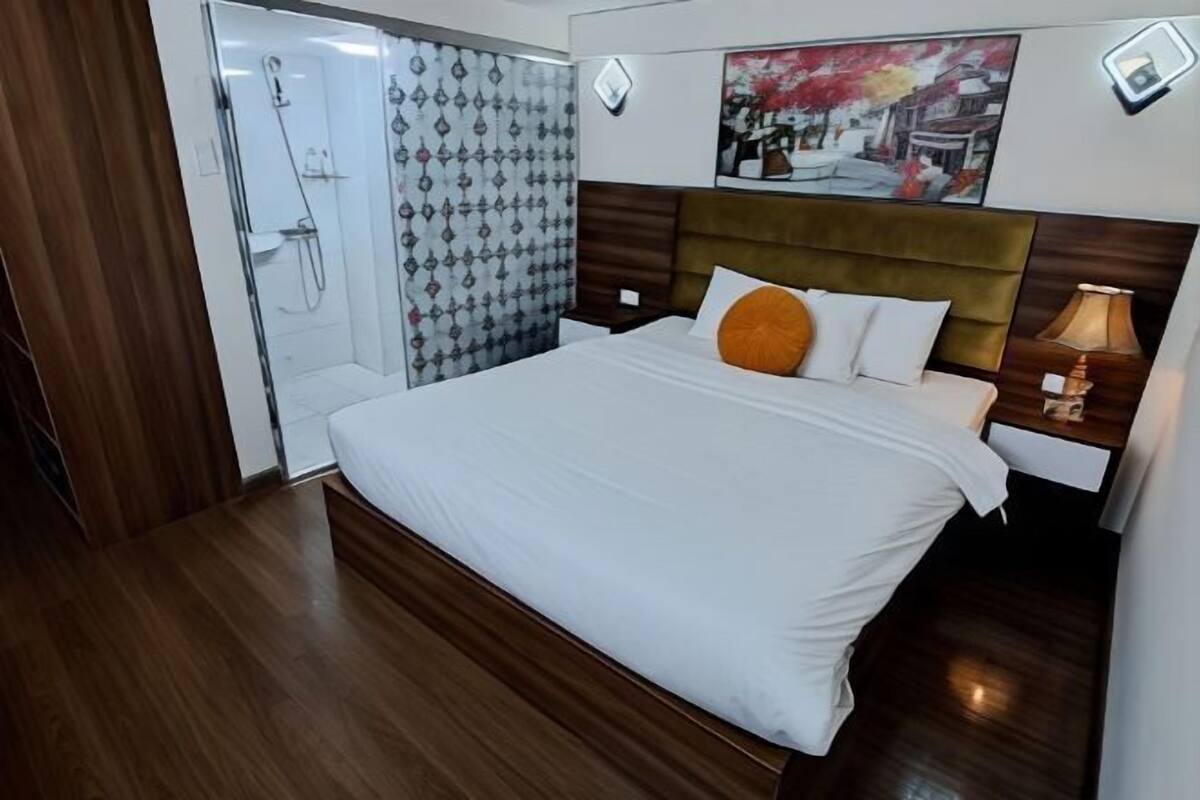 Pillowtop-Betten, Minibar, Schreibtisch, laptopgeeigneter Arbeitsplatz