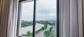 Cao Minh Hotel Lao Cai