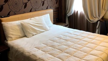 Bureau, Wi-Fi gratuit, draps fournis