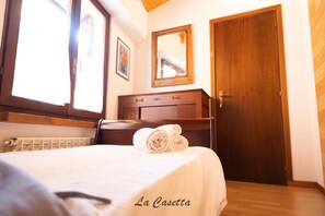 2 Schlafzimmer, Bügeleisen/Bügelbrett, WLAN, Bettwäsche