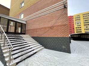 Exterior - Seven City Apartments (Semipalatinsk)