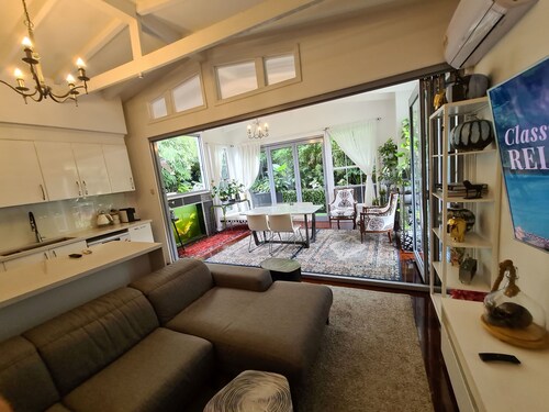 Vista Unit + Bamboo House Close to the City & Airport & Train station and Beach