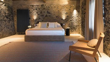 Luxe studio suite | Een minibar, een kluis op de kamer, individueel gedecoreerd