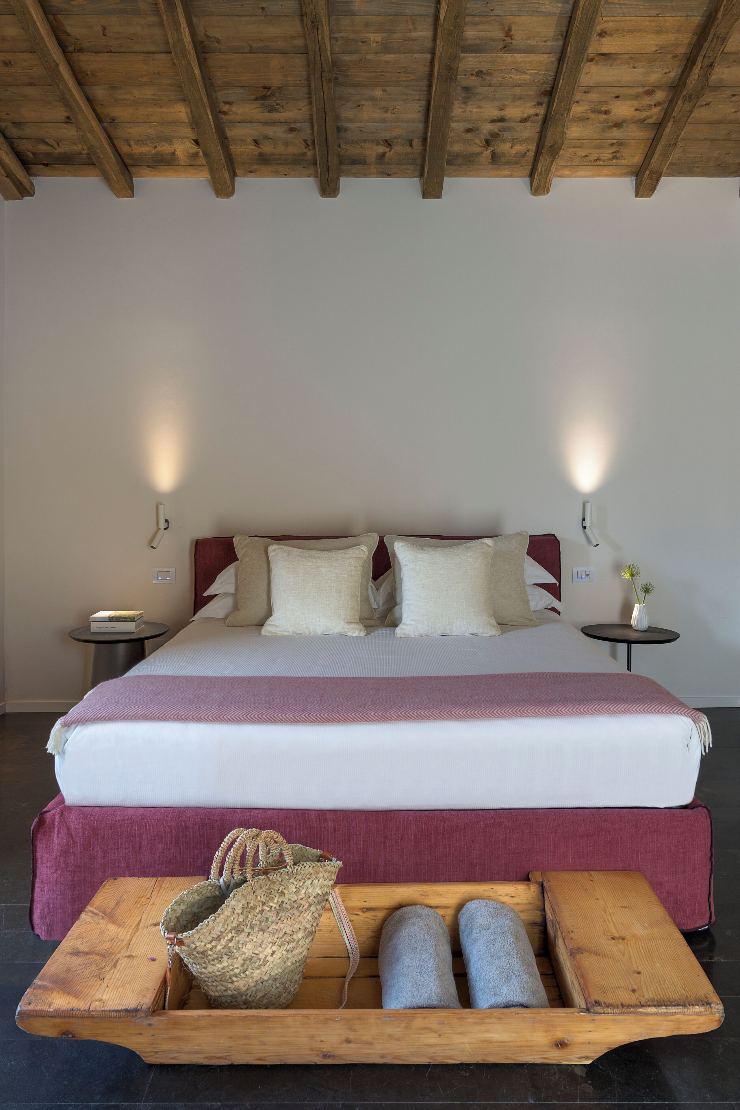 Minibar, in-room safe, blackout drapes, free WiFi