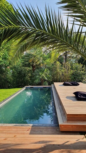 Piscine extérieure, piscine chauffée