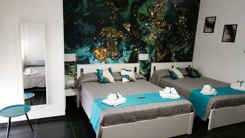 Deluxe Room | Premium bedding, individually decorated, individually furnished, desk