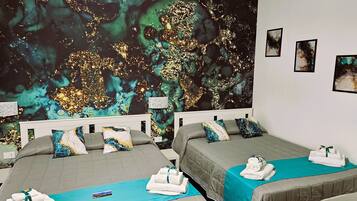 Deluxe Room | Premium bedding, desk, soundproofing, WiFi (free)