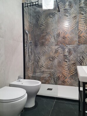 Deluxe Room | Bathroom - Gaisa Naples - Bed & Breakfast (Naples)
