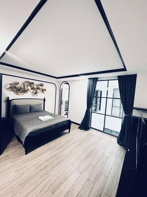 Quarto superior | Frigobar, escrivaninha, quartos à prova de som, Wi-Fi de cortesia
