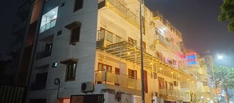 Hotel Aman Residency