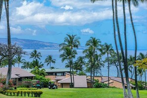 Exterior - Wailea Ekahi One Bedrooms - Ocean View by Coldwell Banker Island Vacations (Kihei)